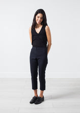 画像をギャラリービューアに読み込む, Wool Cropped Pant in Navy