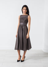 画像をギャラリービューアに読み込む, Voile Dress in Grey Pearl