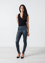 画像をギャラリービューアに読み込む, Elenaso Leather Trouser in Cool Grey