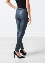 画像をギャラリービューアに読み込む, Elenaso Leather Trouser in Cool Grey