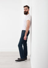 画像をギャラリービューアに読み込む, Slim Fit Jean in Indigo