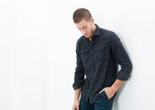 画像をギャラリービューアに読み込む, Western Arkansas Button-Up in Dark Hash Floral