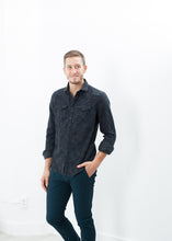 画像をギャラリービューアに読み込む, Western Arkansas Button-Up in Dark Hash Floral