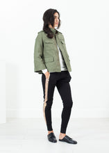 画像をギャラリービューアに読み込む, Big Army Jacket in Olive