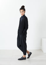 画像をギャラリービューアに読み込む, Square Cardigan in Black
