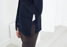 画像をギャラリービューアに読み込む, Square Cardigan in Navy