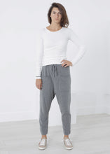 画像をギャラリービューアに読み込む, Stretch Tee in Milk