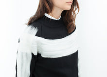 画像をギャラリービューアに読み込む, Contrast Felted Sweater in Black