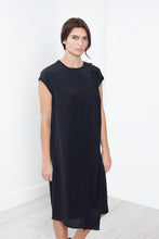 画像をギャラリービューアに読み込む, Elvira Dress in Black