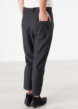 画像をギャラリービューアに読み込む, Winter Pants in Black