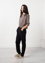 画像をギャラリービューアに読み込む, Alia Knit Trouser