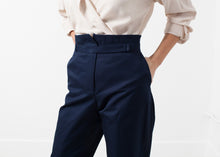 画像をギャラリービューアに読み込む, Tapered Trouser