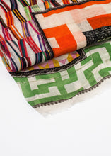 画像をギャラリービューアに読み込む, Compostella Scarf