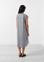 画像をギャラリービューアに読み込む, Embraced Tunic