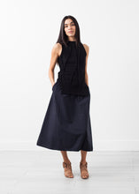 画像をギャラリービューアに読み込む, Curved Stripe Knit Tank