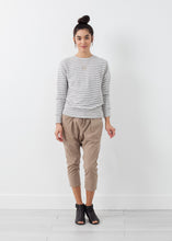 画像をギャラリービューアに読み込む, Striped Pullover