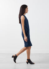 画像をギャラリービューアに読み込む, Uti Drape Dress
