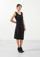 画像をギャラリービューアに読み込む, Sleeveless Fitted Dress