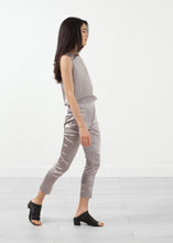 画像をギャラリービューアに読み込む, Silk Pullup Pant