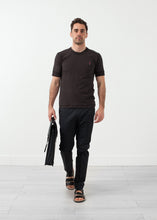 画像をギャラリービューアに読み込む, Slim Chino