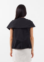 画像をギャラリービューアに読み込む, Sleeveless Cape Jacket
