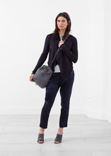 画像をギャラリービューアに読み込む, Draped Neck Cardigan