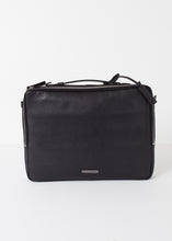 画像をギャラリービューアに読み込む, Classic Doc Bag