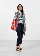 画像をギャラリービューアに読み込む, Sleeve Top in Navy Stripe