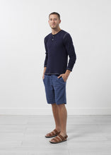 画像をギャラリービューアに読み込む, Two Button Henley