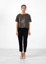 画像をギャラリービューアに読み込む, Auralias Leather Top