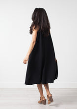 画像をギャラリービューアに読み込む, Sleeveless Flow Dress