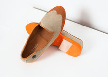 画像をギャラリービューアに読み込む, Wingtip Loafer in Orange